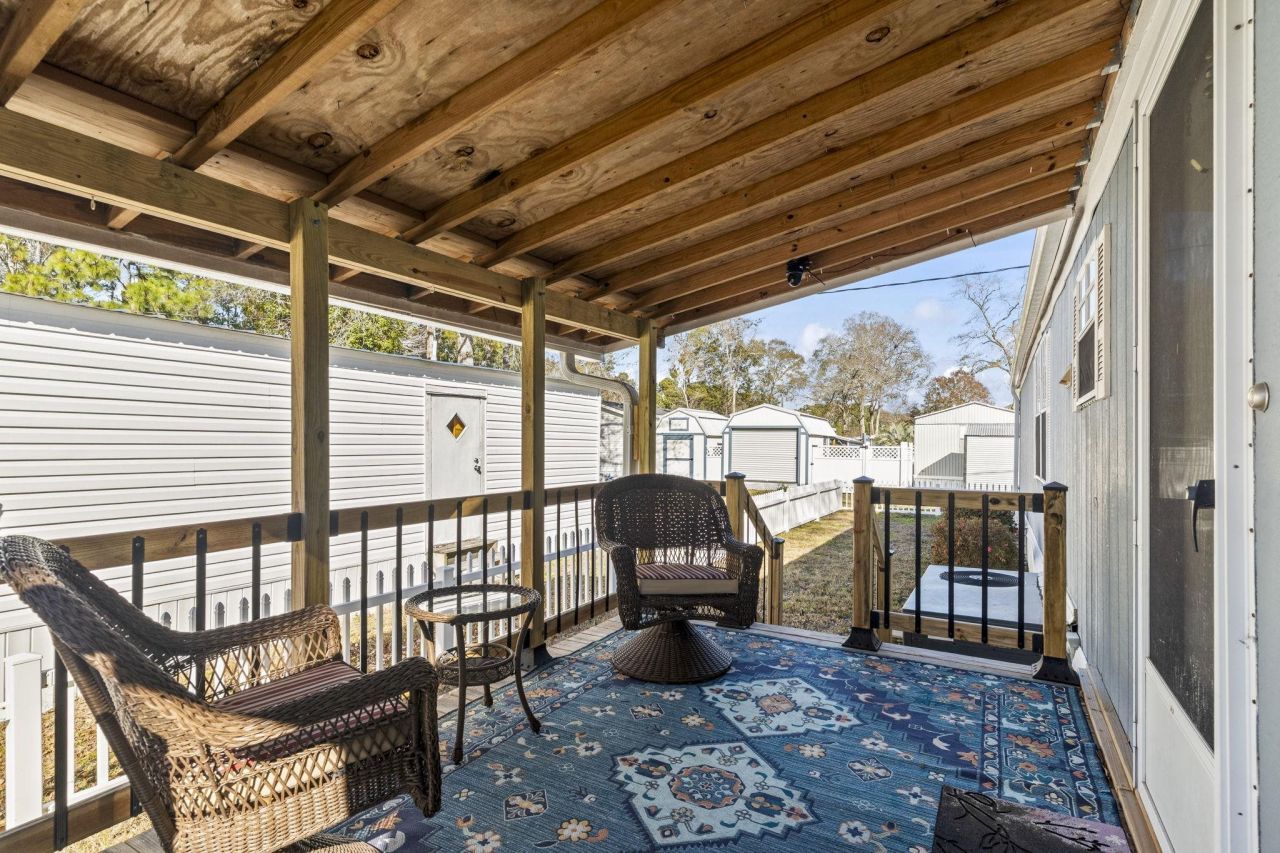 1664 Cygnus Dr. Photo 34