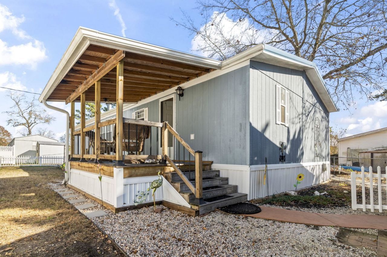 1664 Cygnus Dr. Photo 36