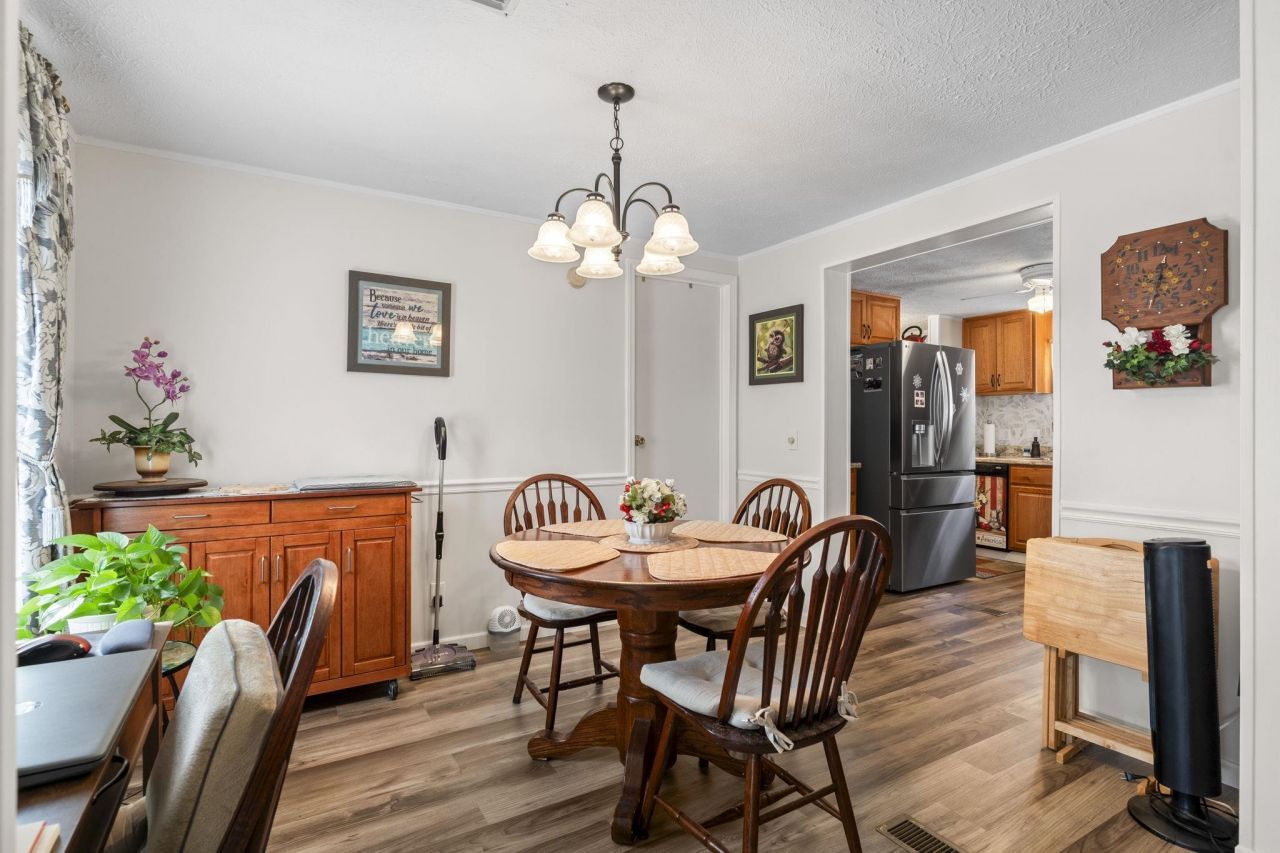 1664 Cygnus Dr. Photo 7