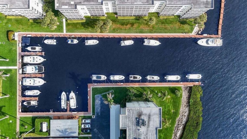 1 Harbourside Drive, Unit 1106, Delray Beach, FL 33483 Photo