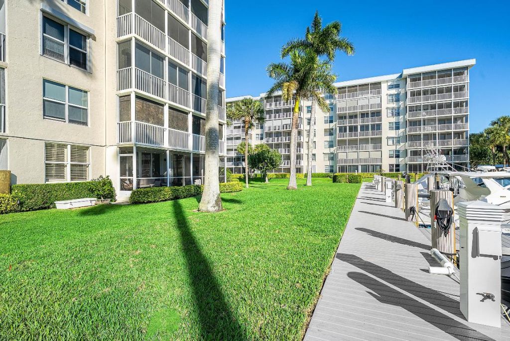 1 Harbourside Drive, Unit 1106, Delray Beach, FL 33483 Photo