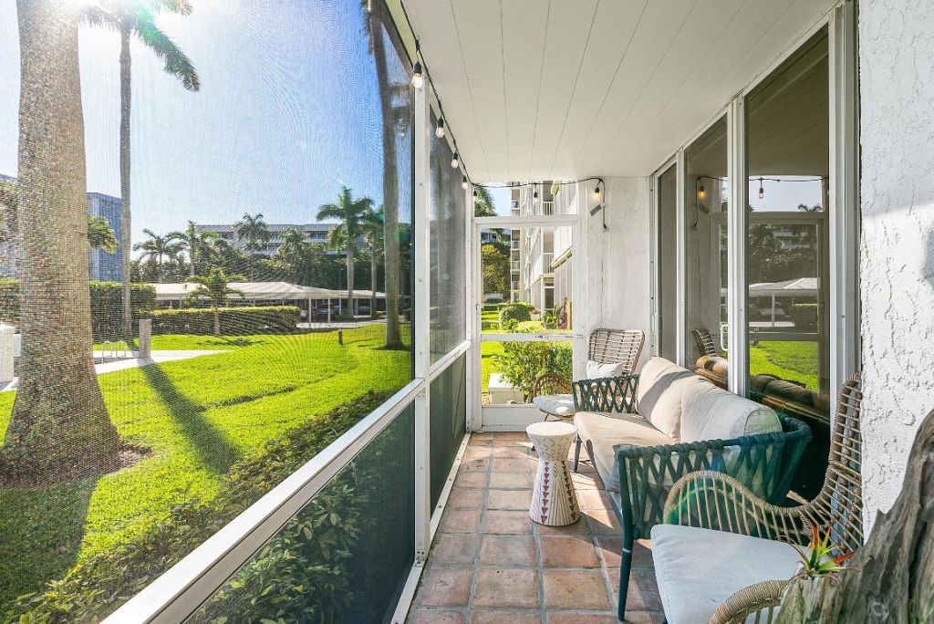 1 Harbourside Drive, Unit 1106, Delray Beach, FL 33483 Photo