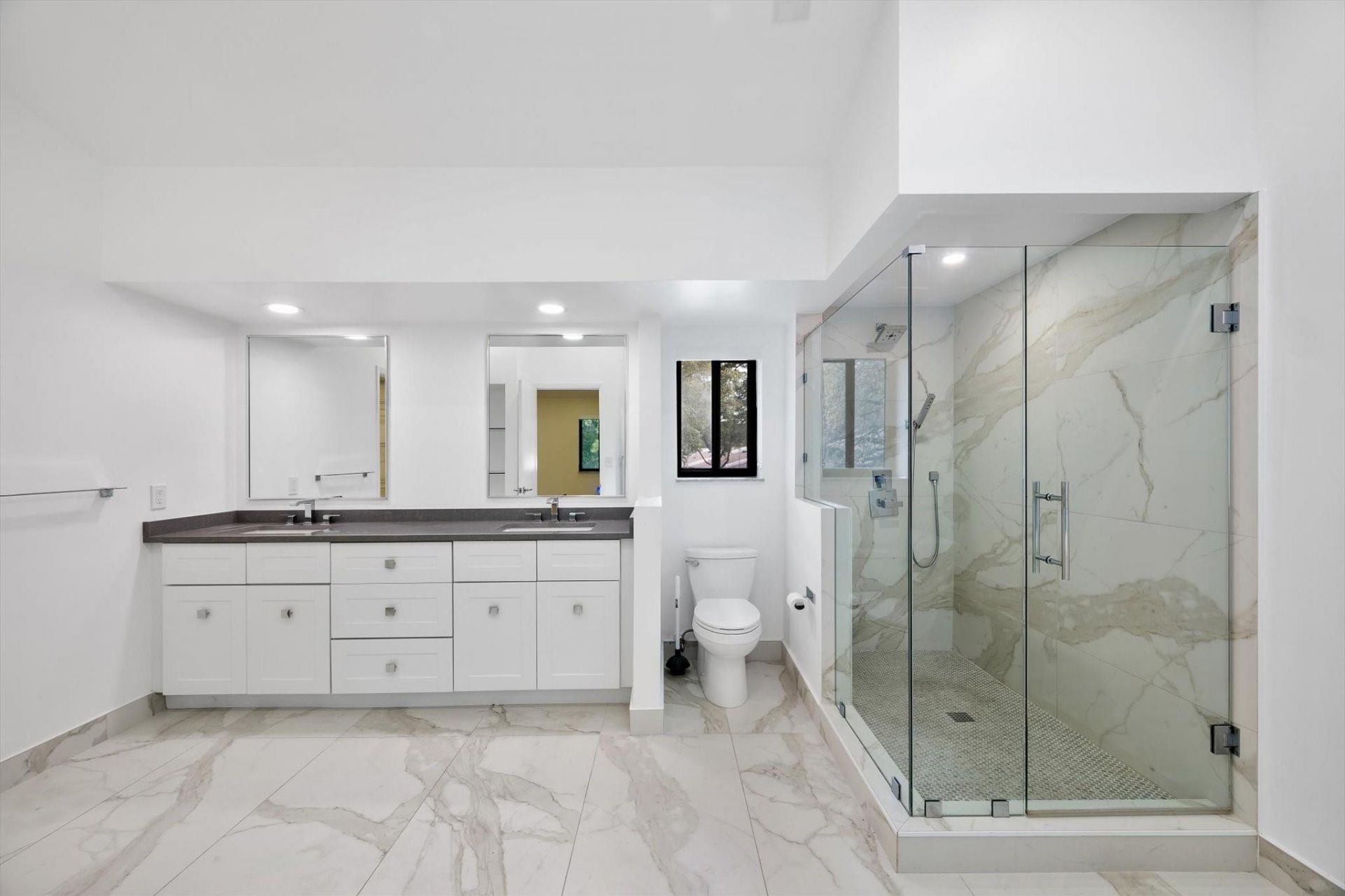 19986 NE 5th Court, Unit 4D, Miami, FL 33179 Photo