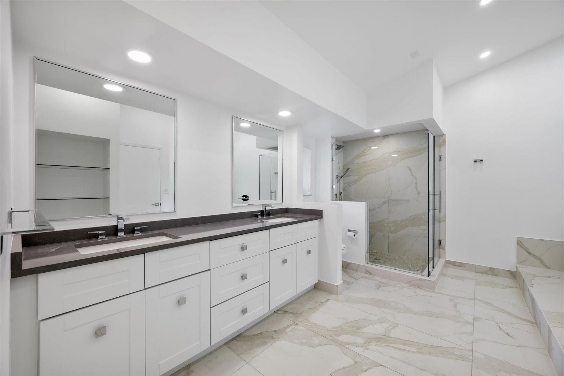 19986 NE 5th Court, Unit 4D, Miami, FL 33179 Photo