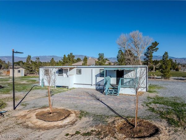 1820 W Chukar Street, Pahrump, NV 89060