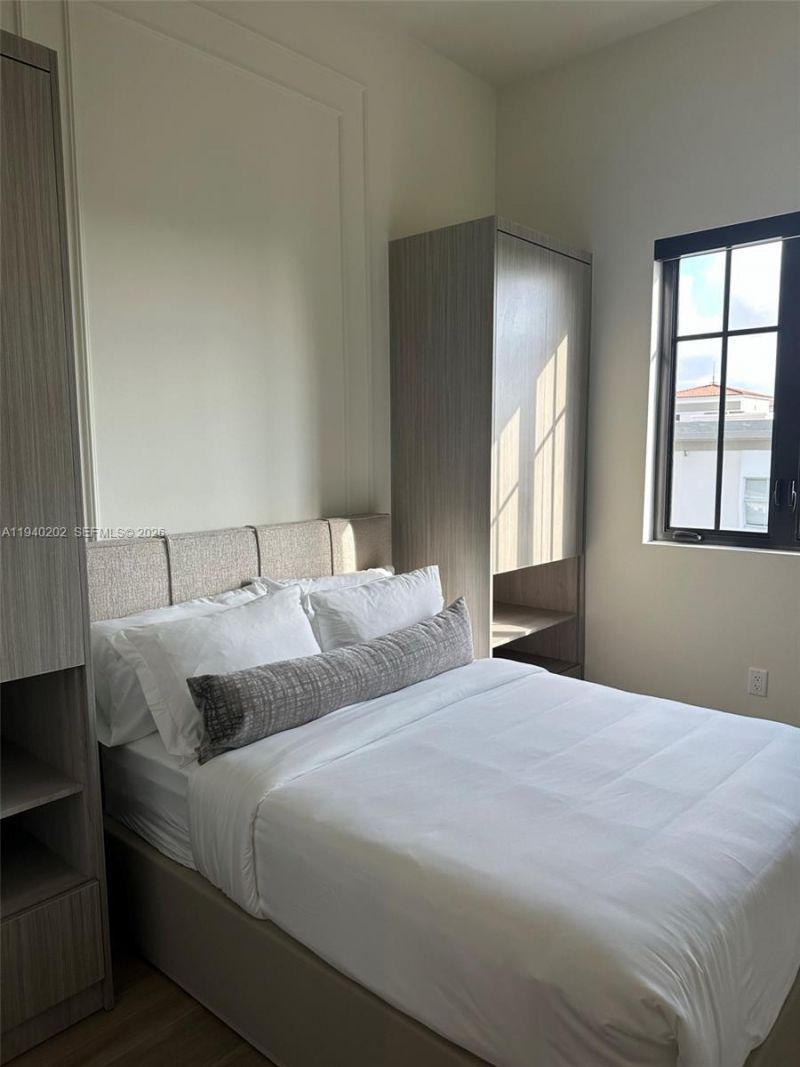 Please Call For Address, Unit 804, Coral Gables, FL 33146 Photo