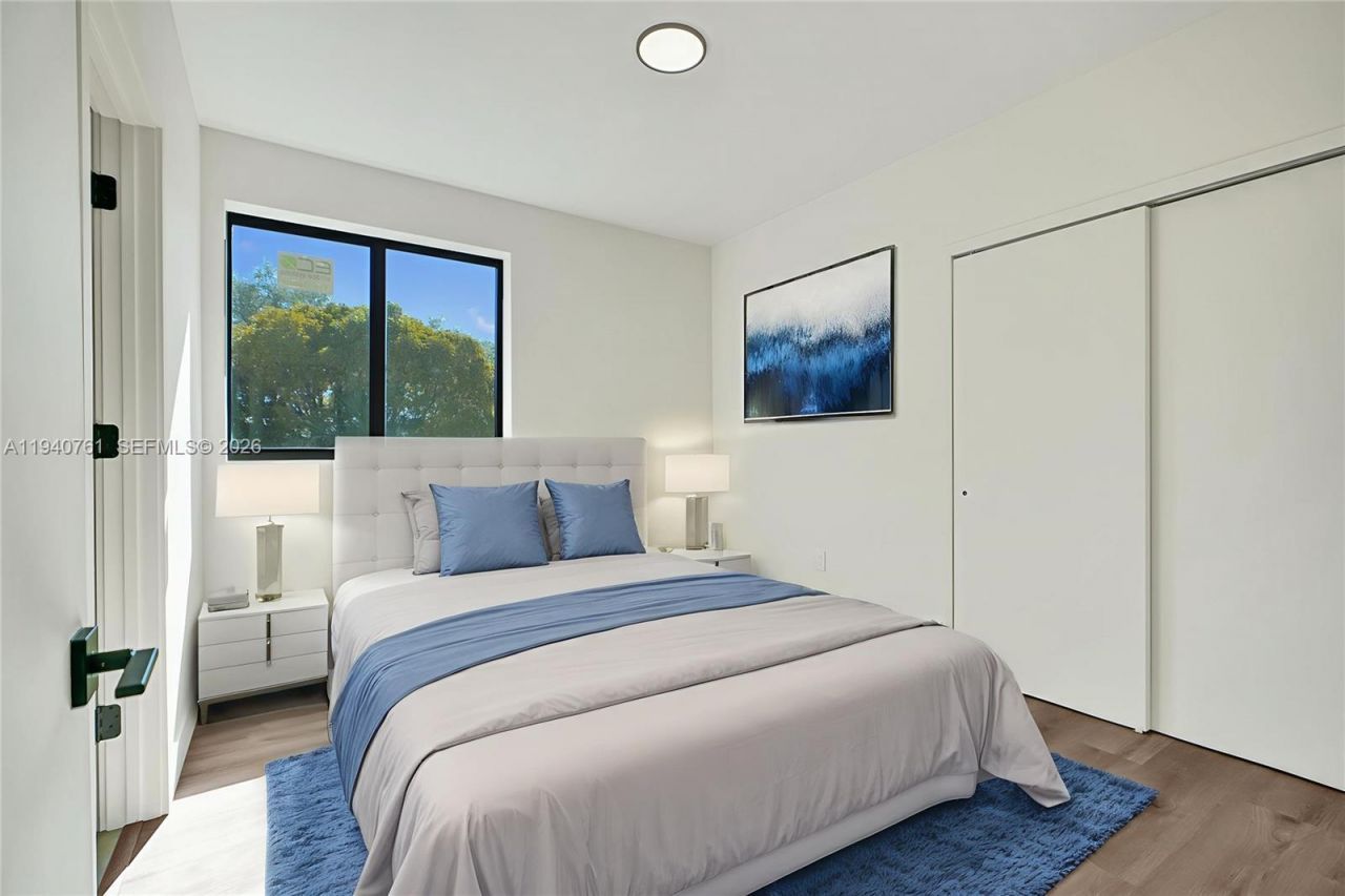 3071 Hibiscus St, Miami, FL 33133 Photo