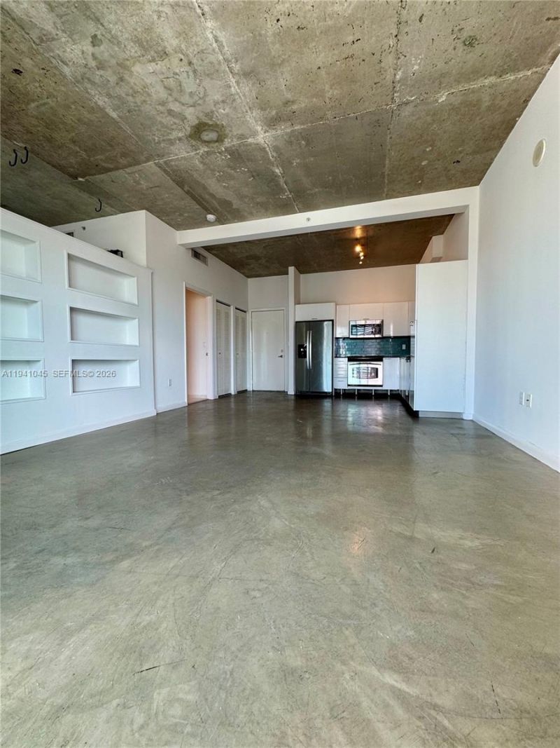 234 NE 3rd St, Unit LPH05, Miami, FL 33132 Photo