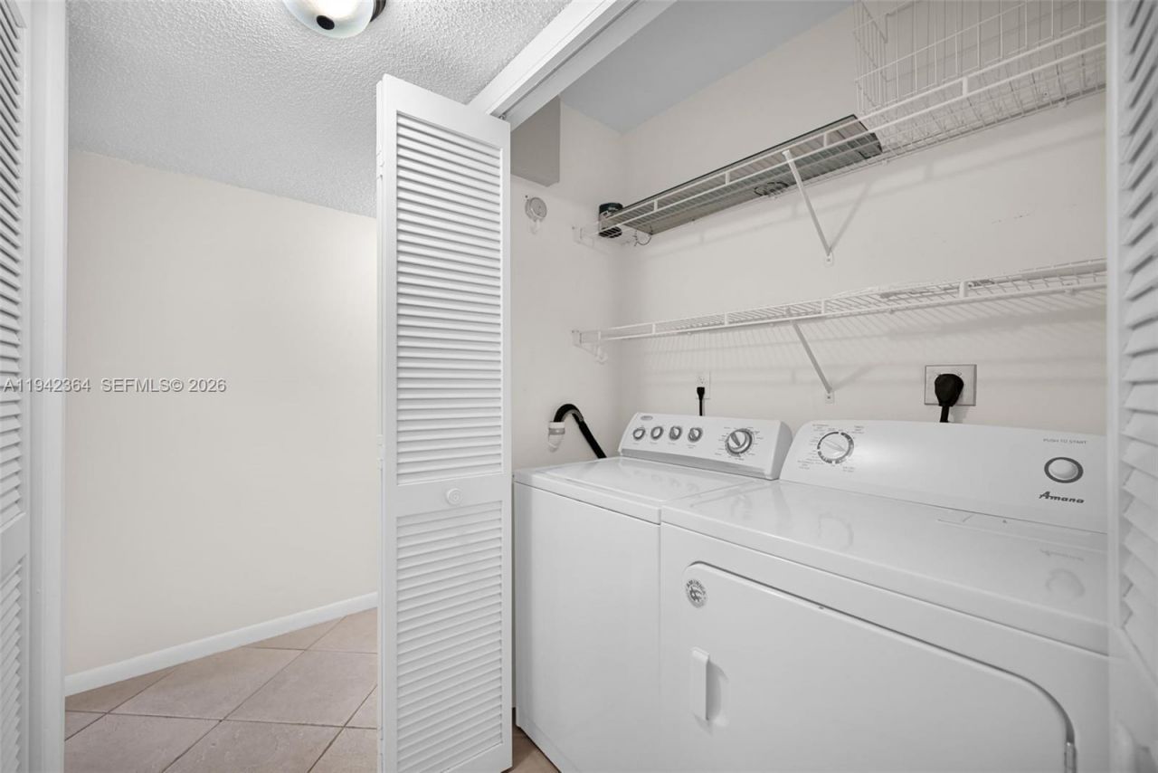 3951 NE 17th Ave, Unit 705, Pompano Beach, FL 33064 Photo