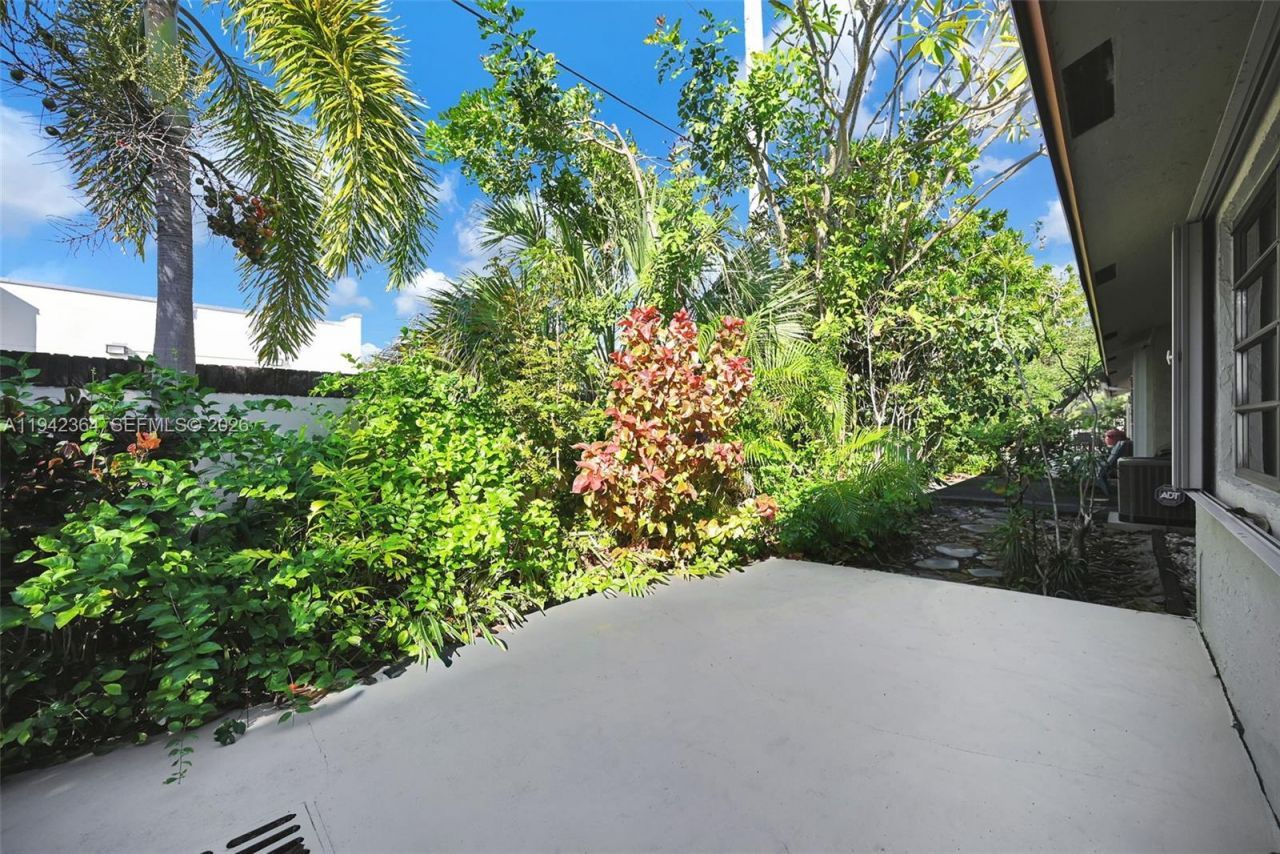 3951 NE 17th Ave, Unit 705, Pompano Beach, FL 33064 Photo