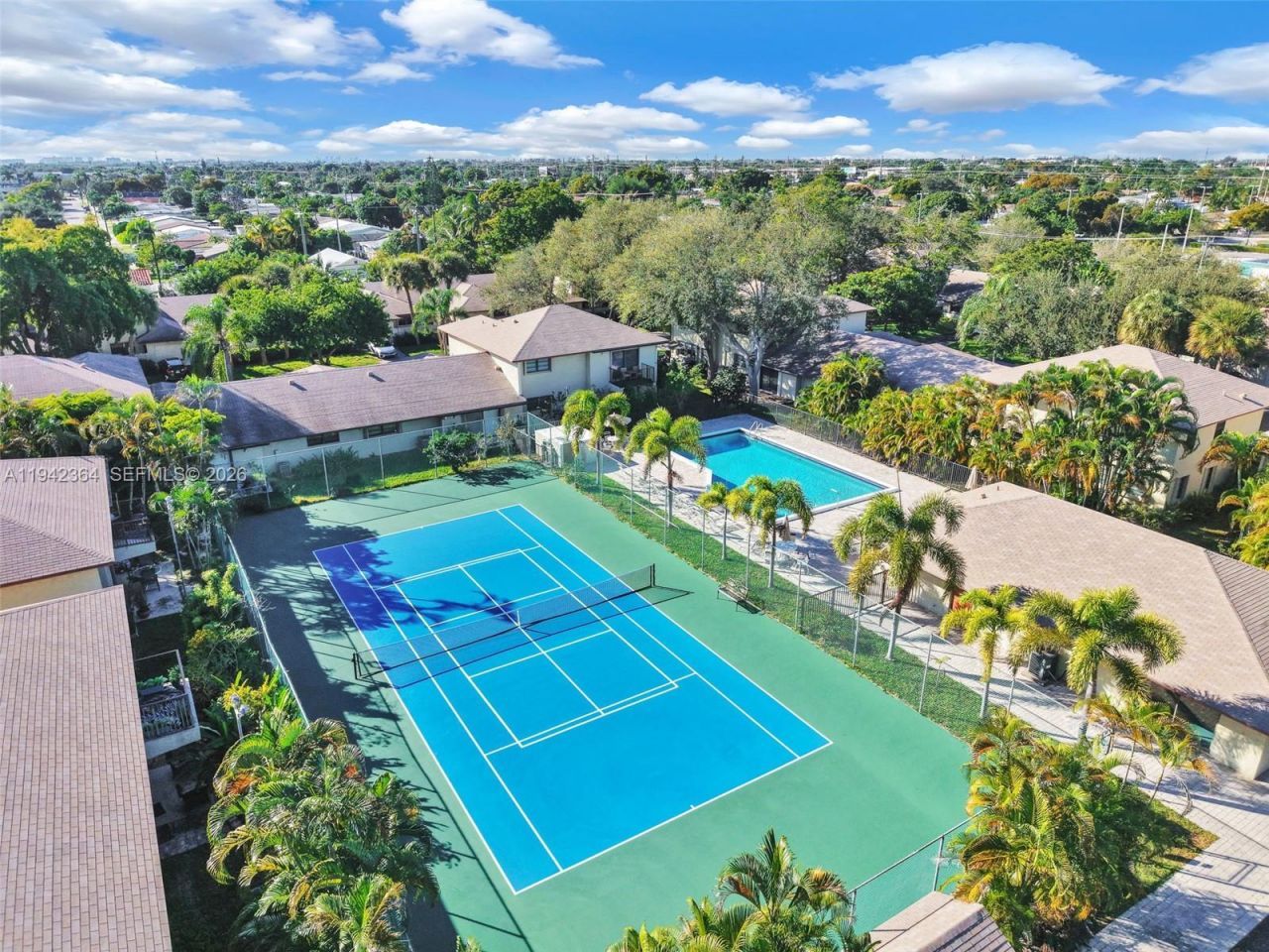 3951 NE 17th Ave, Unit 705, Pompano Beach, FL 33064 Photo