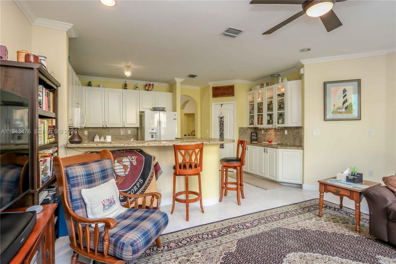 5542 NW 112th Ct, Doral, FL 33178 Photo