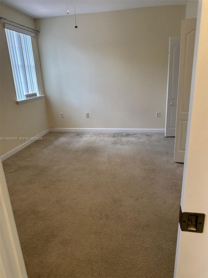 5542 NW 112th Ct, Doral, FL 33178 Photo