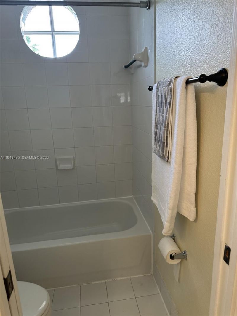 5542 NW 112th Ct, Doral, FL 33178 Photo