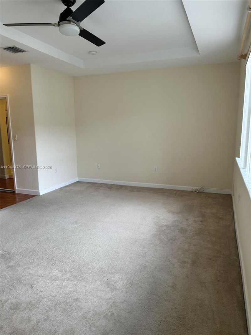 5542 NW 112th Ct, Doral, FL 33178 Photo