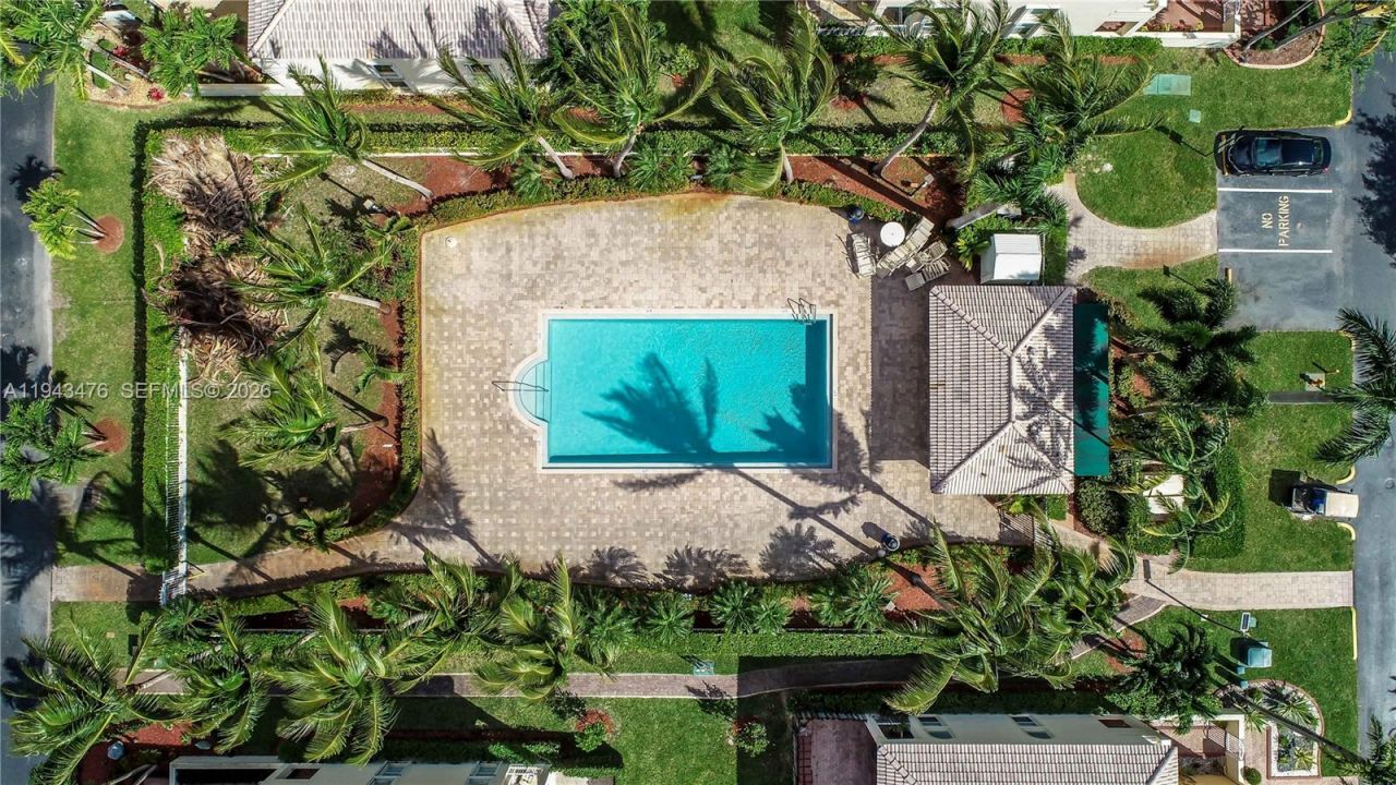 5542 NW 112th Ct, Doral, FL 33178 Photo