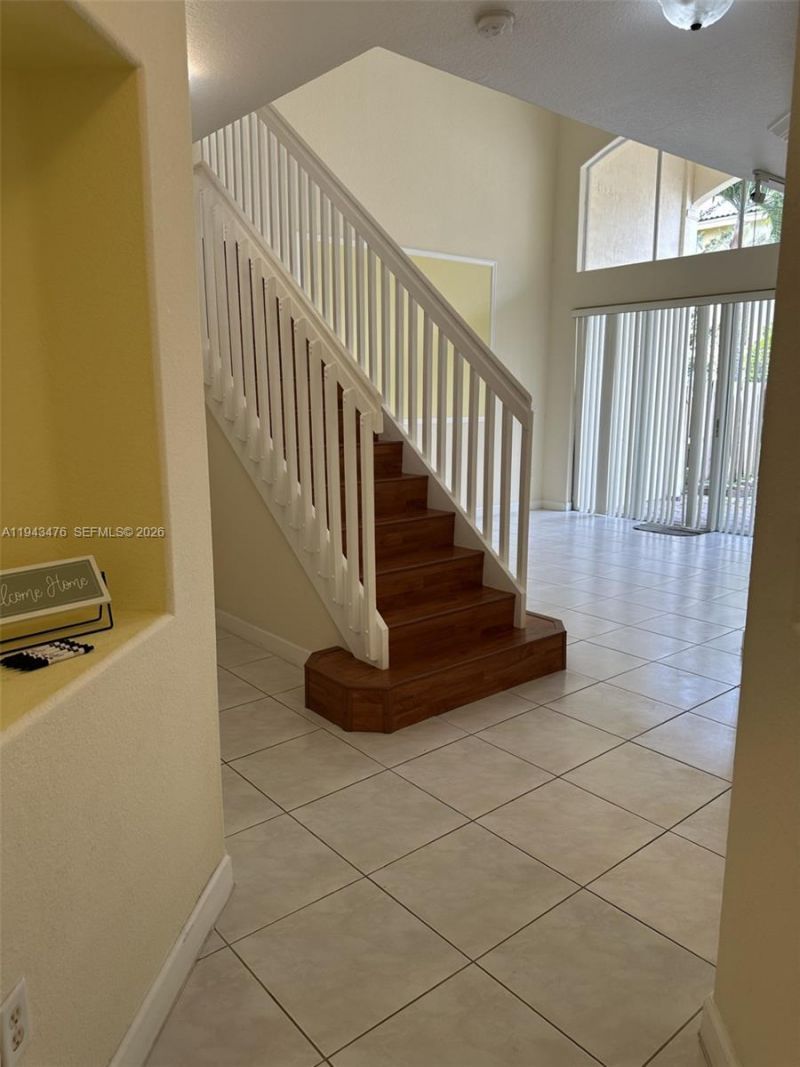 5542 NW 112th Ct, Doral, FL 33178 Photo