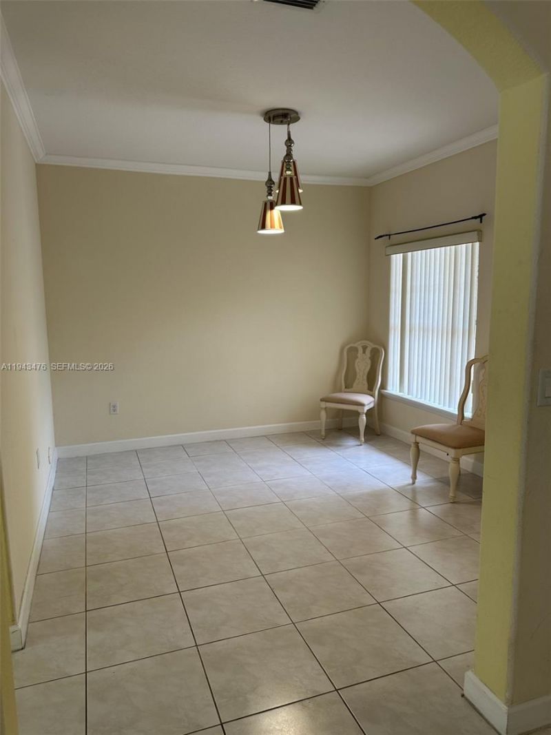 5542 NW 112th Ct, Doral, FL 33178 Photo