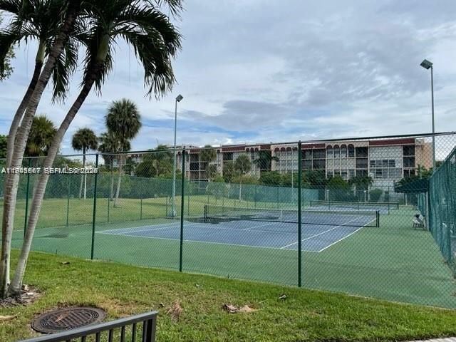 2001 Atlantic Shores Blvd 2001 Atlantic Shores Blv, Unit 104, Hallandale Beach, FL 33009 Photo