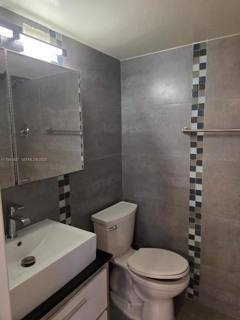 2001 Atlantic Shores Blvd 2001 Atlantic Shores Blv, Unit 104, Hallandale Beach, FL 33009 Photo