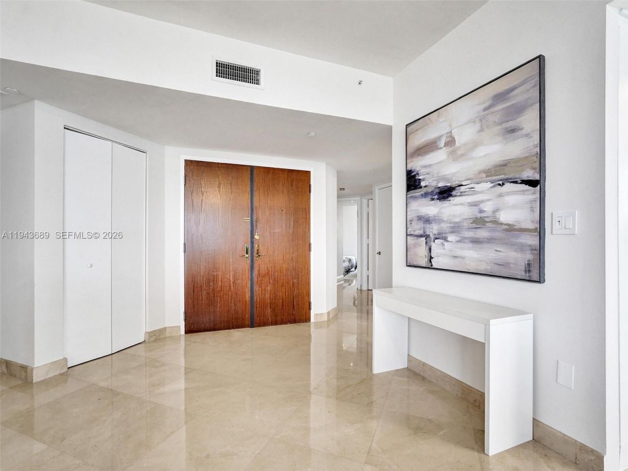 9595 Collins Ave, Unit N8-H, Surfside, FL 33154 Photo