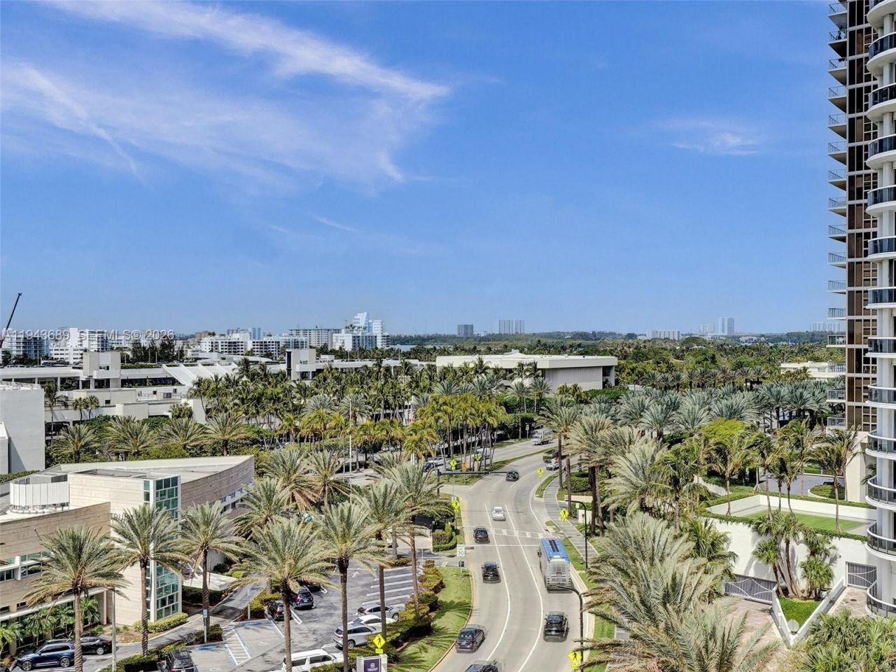 9595 Collins Ave, Unit N8-H, Surfside, FL 33154 Photo