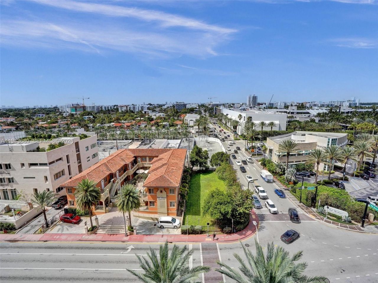 9595 Collins Ave, Unit N8-H, Surfside, FL 33154 Photo