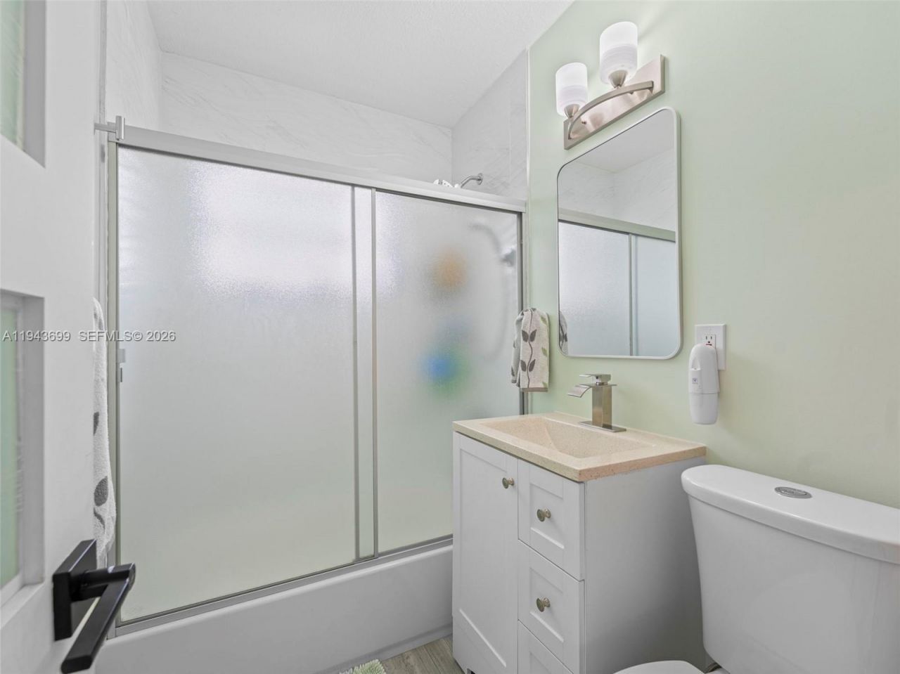 11401 SW 56th St , Miami, FL 33165 Photo