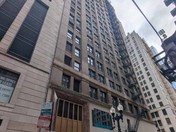 111 N Wabash Avenue, Unit 1806, Chicago, IL 60602