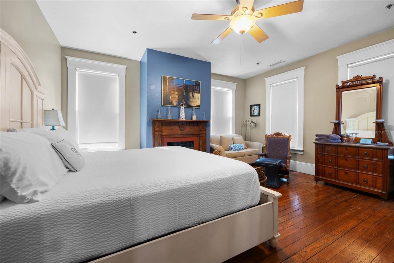 221 SE 7th Street, Gainesville, FL 32601 Photo