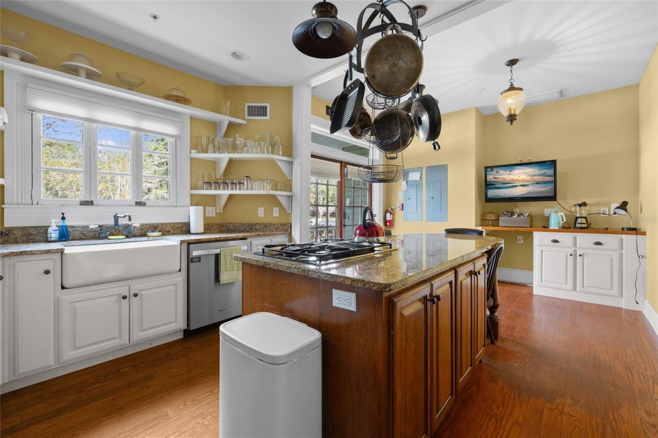 205 SE 7th Street, Gainesville, FL 32601 Photo