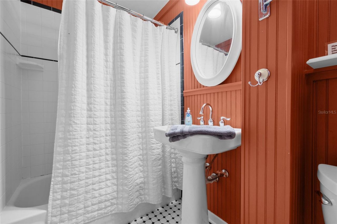 205 SE 7th Street, Gainesville, FL 32601 Photo