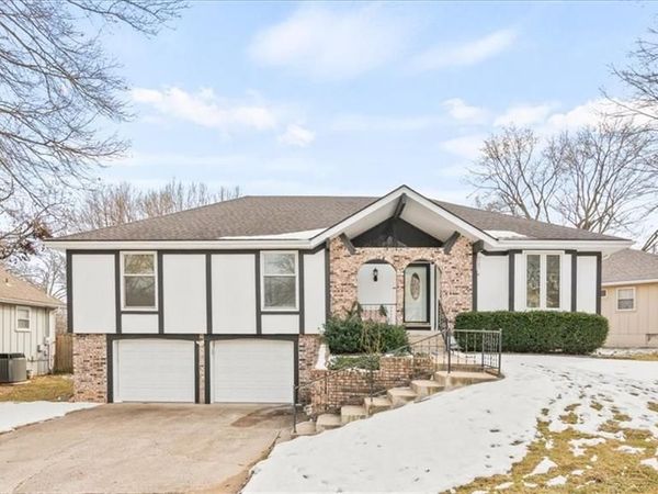 12325 W 100th Street, Lenexa, KS 66215