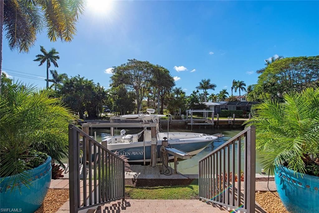 1448 Marlin Dr, Naples, FL 34102 Photo