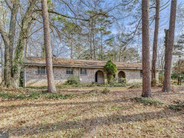 6655 Leisure Trail, Atlanta, GA 30349