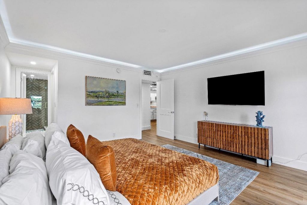 1111 S Ocean Boulevard, Unit 4210, Boca Raton, FL 33432 Photo