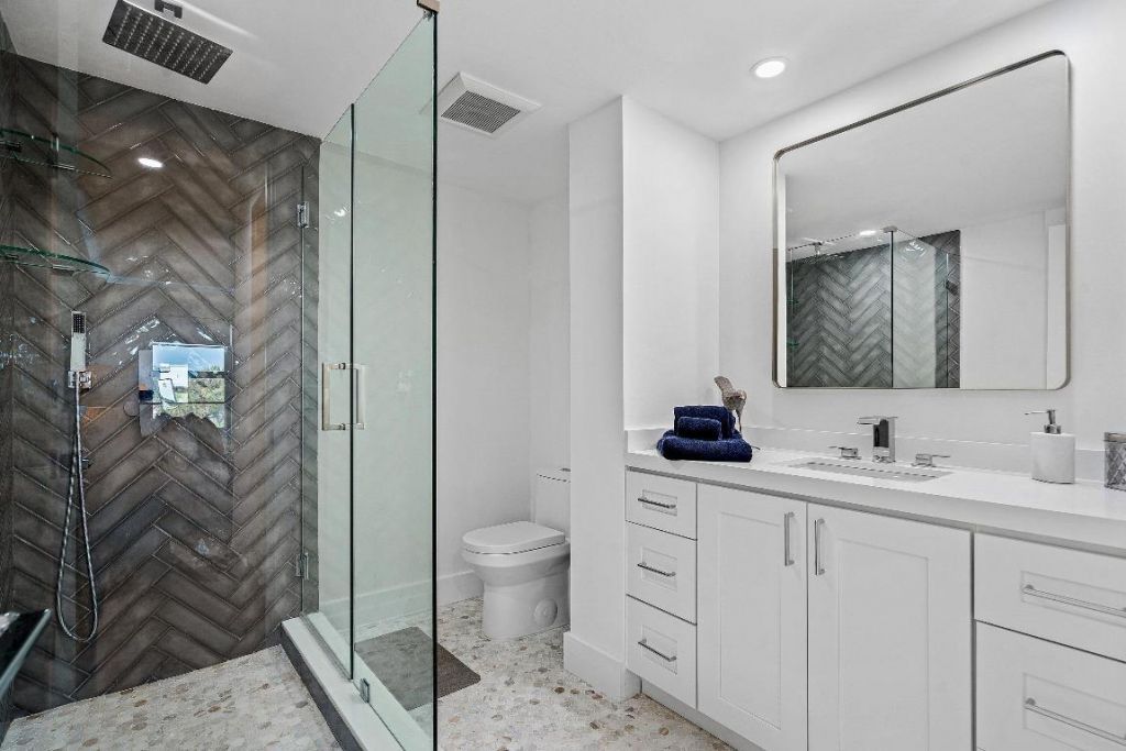 1111 S Ocean Boulevard, Unit 4210, Boca Raton, FL 33432 Photo