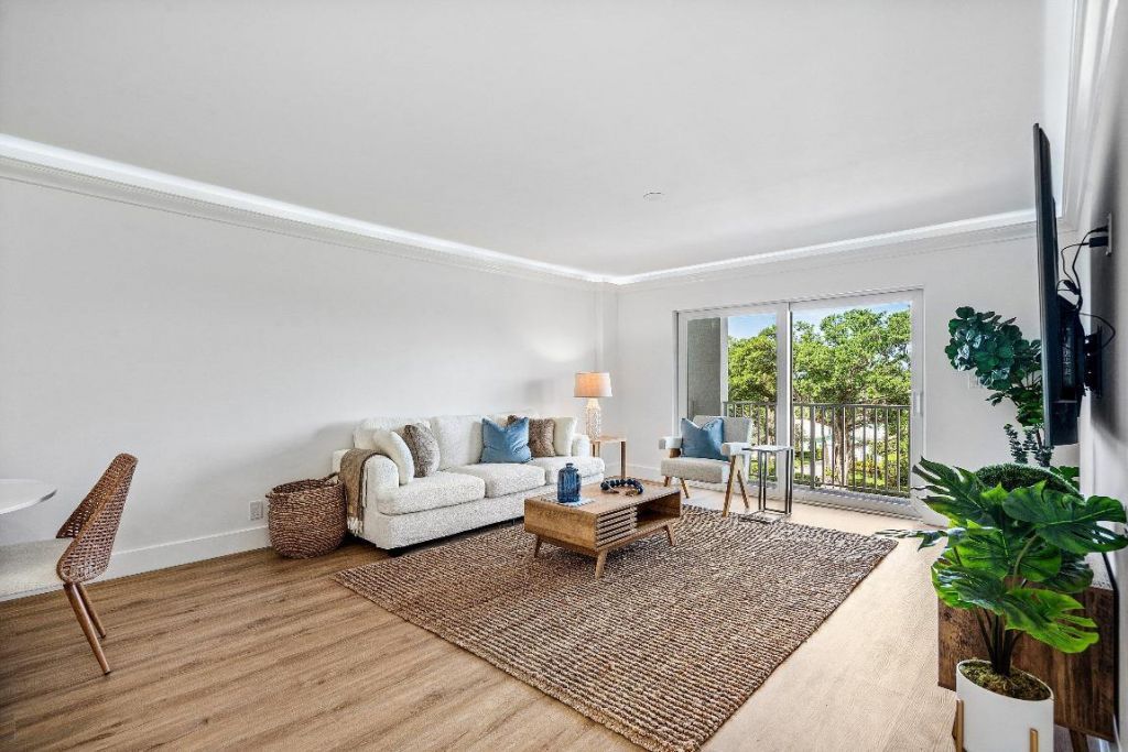 1111 S Ocean Boulevard, Unit 4210, Boca Raton, FL 33432 Photo