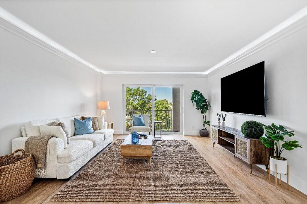 1111 S Ocean Boulevard, Unit 4210, Boca Raton, FL 33432 Photo