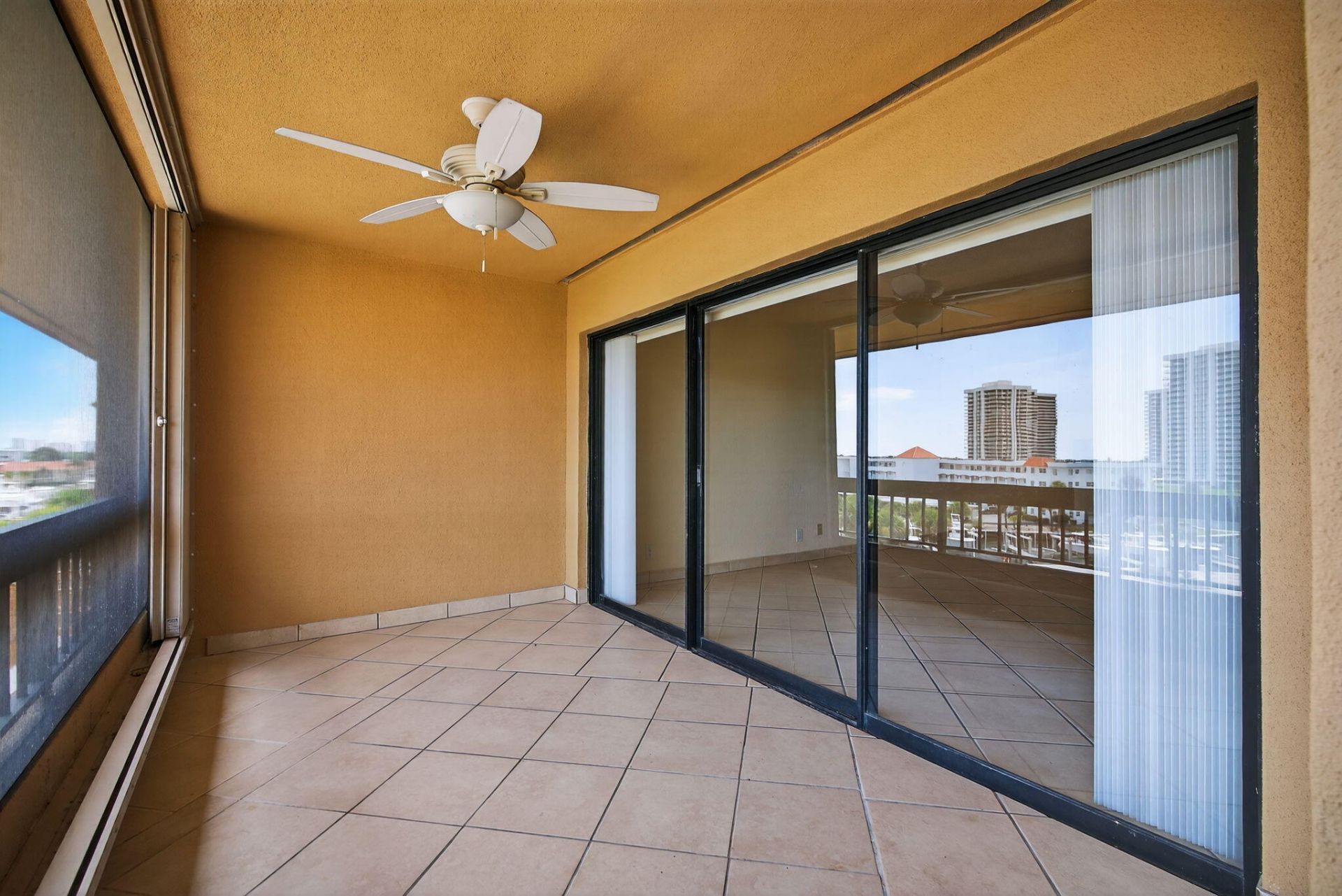 1030 Us Highway 1, Unit 413, North Palm Beach, FL 33408 Photo