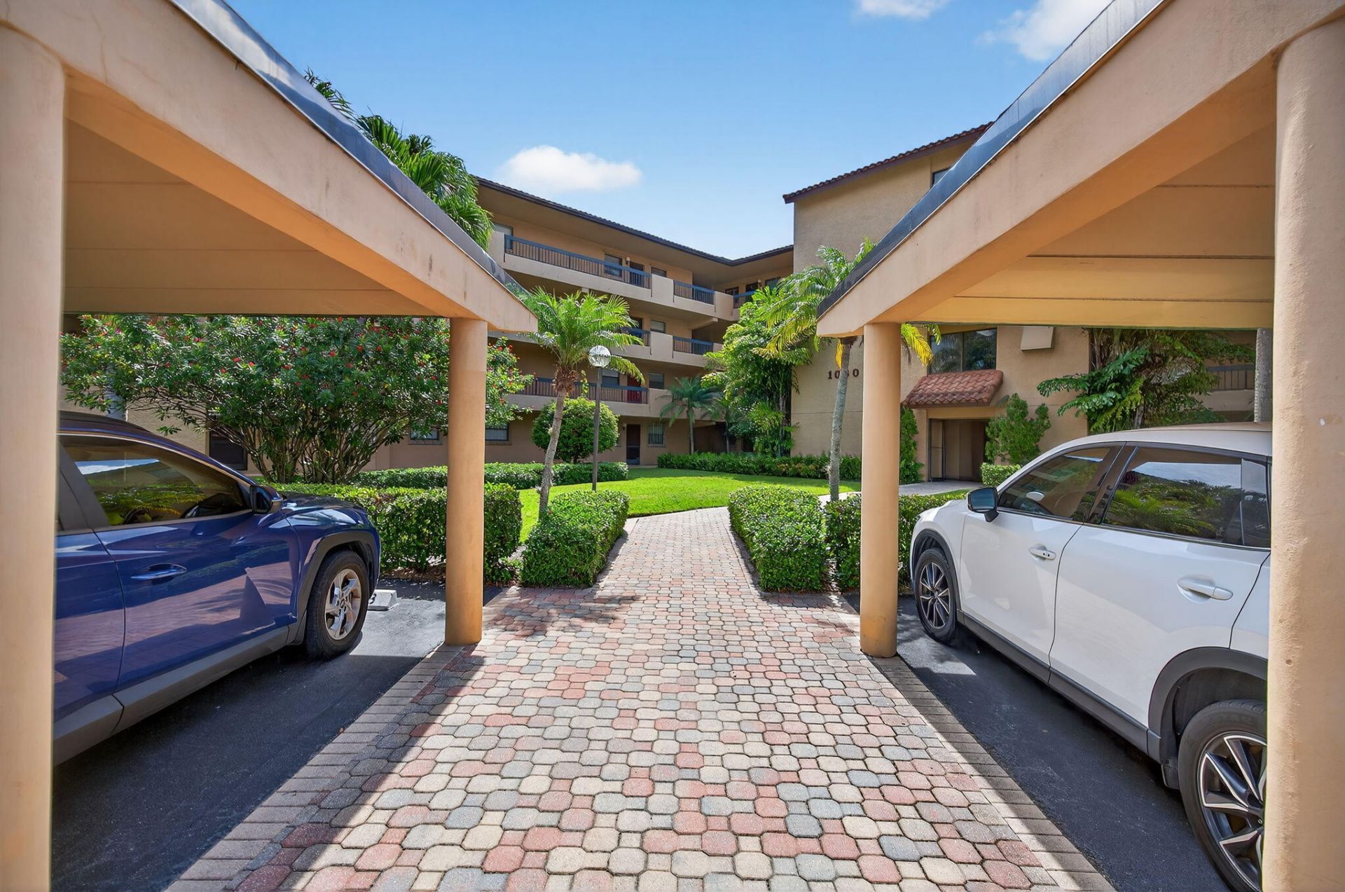 1030 Us Highway 1, Unit 413, North Palm Beach, FL 33408 Photo