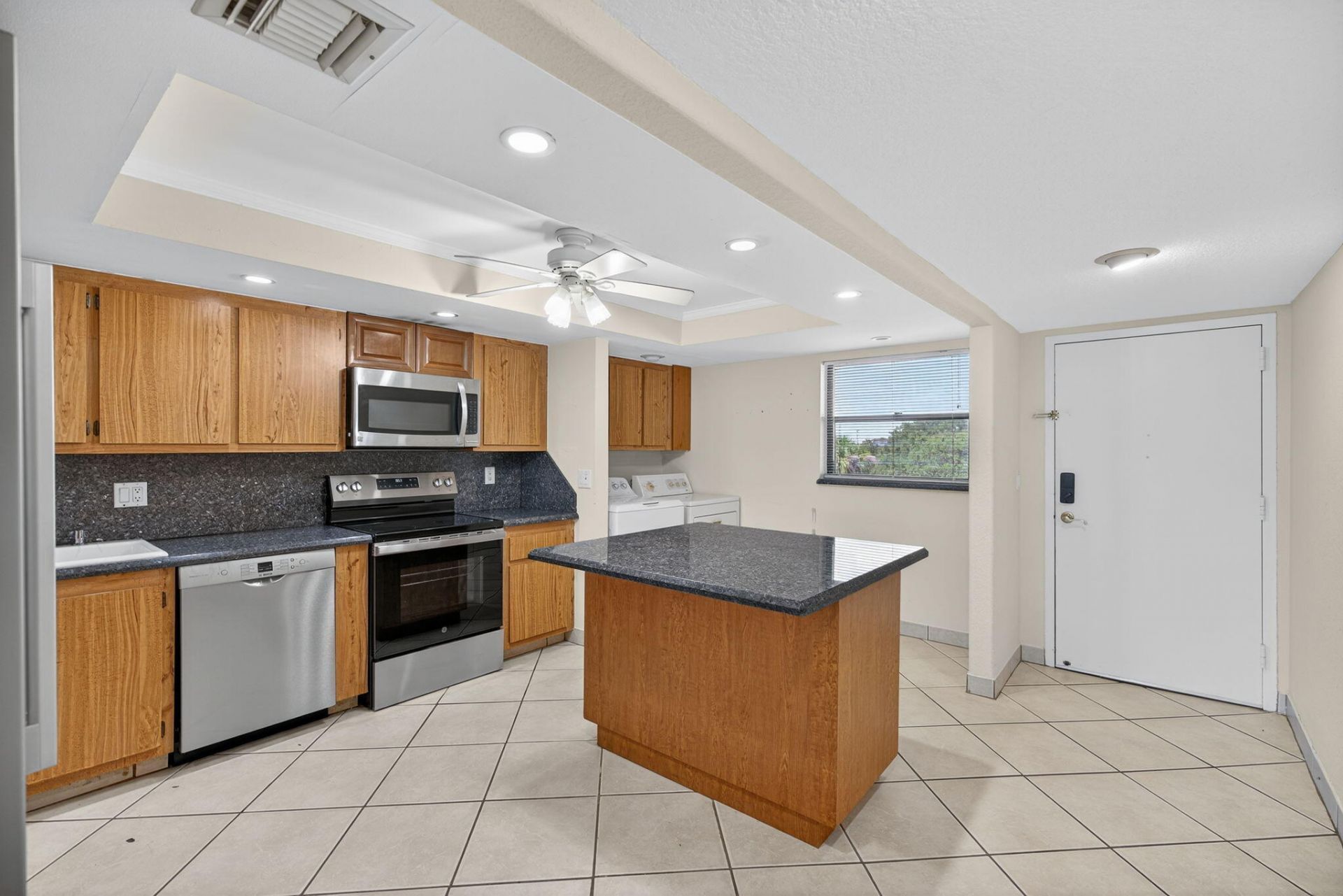 1030 Us Highway 1, Unit 413, North Palm Beach, FL 33408 Photo