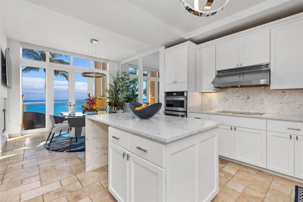 2160 N Ocean Boulevard, Unit III, Fort Lauderdale, FL 33305 Photo