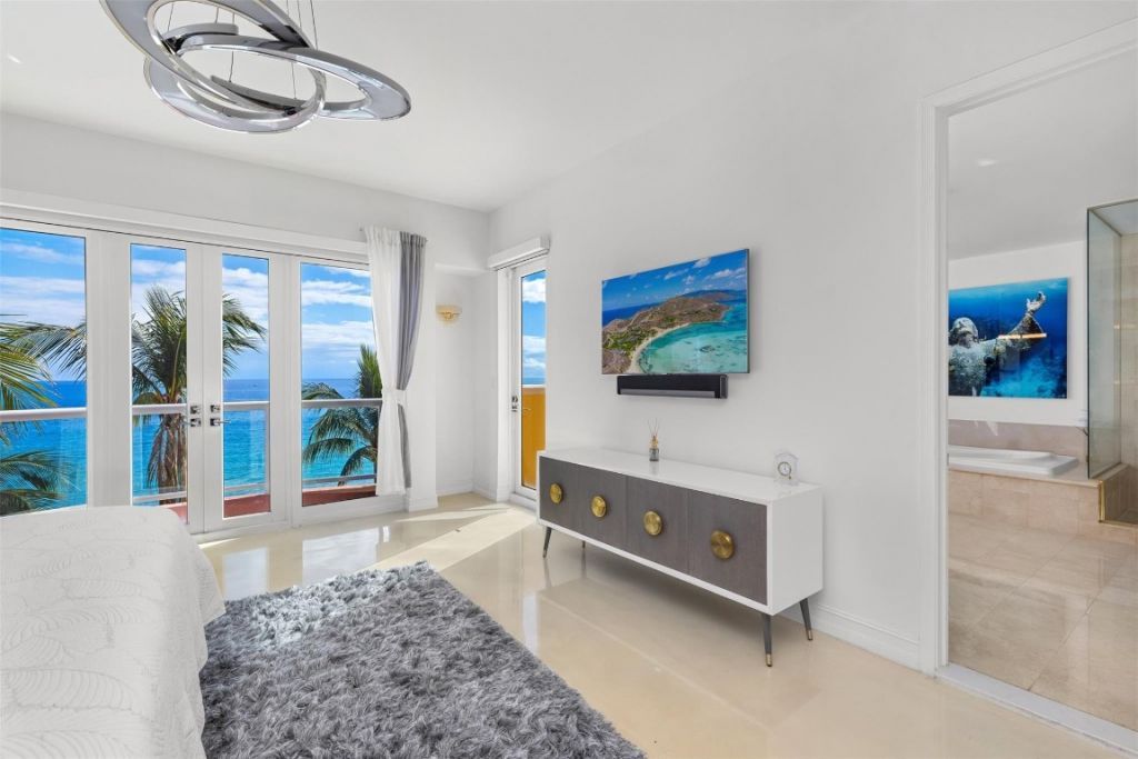 2160 N Ocean Boulevard, Unit III, Fort Lauderdale, FL 33305 Photo