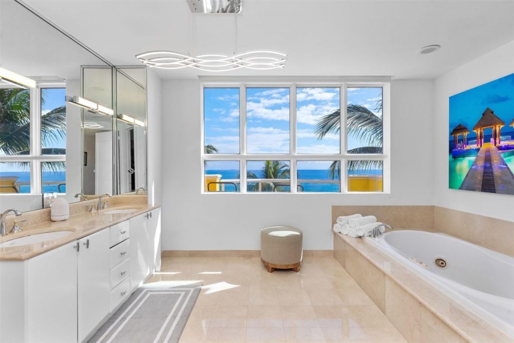 2160 N Ocean Boulevard, Unit III, Fort Lauderdale, FL 33305 Photo