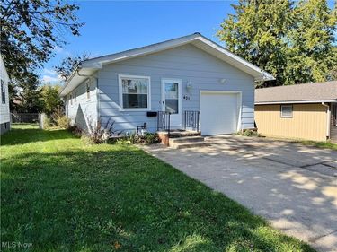 4011 Shanabruck Avenue NW, Canton, OH 44709