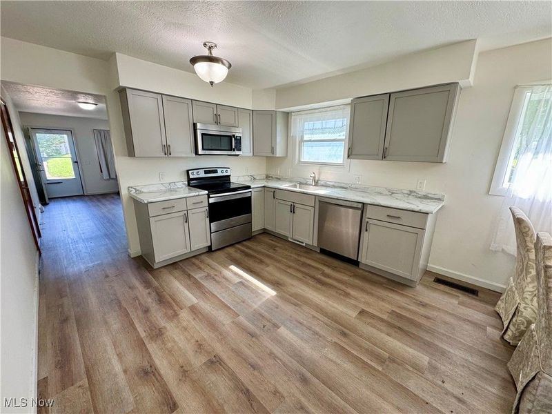 4011 Shanabruck Avenue NW, Canton, OH 44709 Photo 11