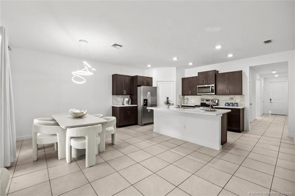 1723 NE White Pine Terrace, Jensen Beach, FL 34957 Photo