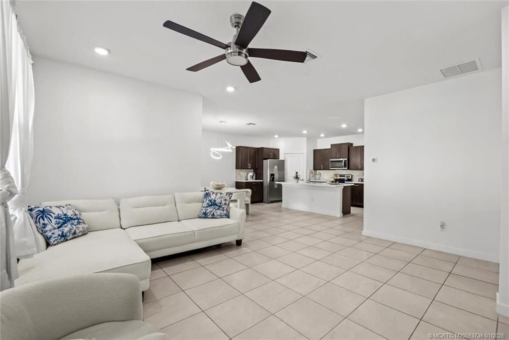 1723 NE White Pine Terrace, Jensen Beach, FL 34957 Photo