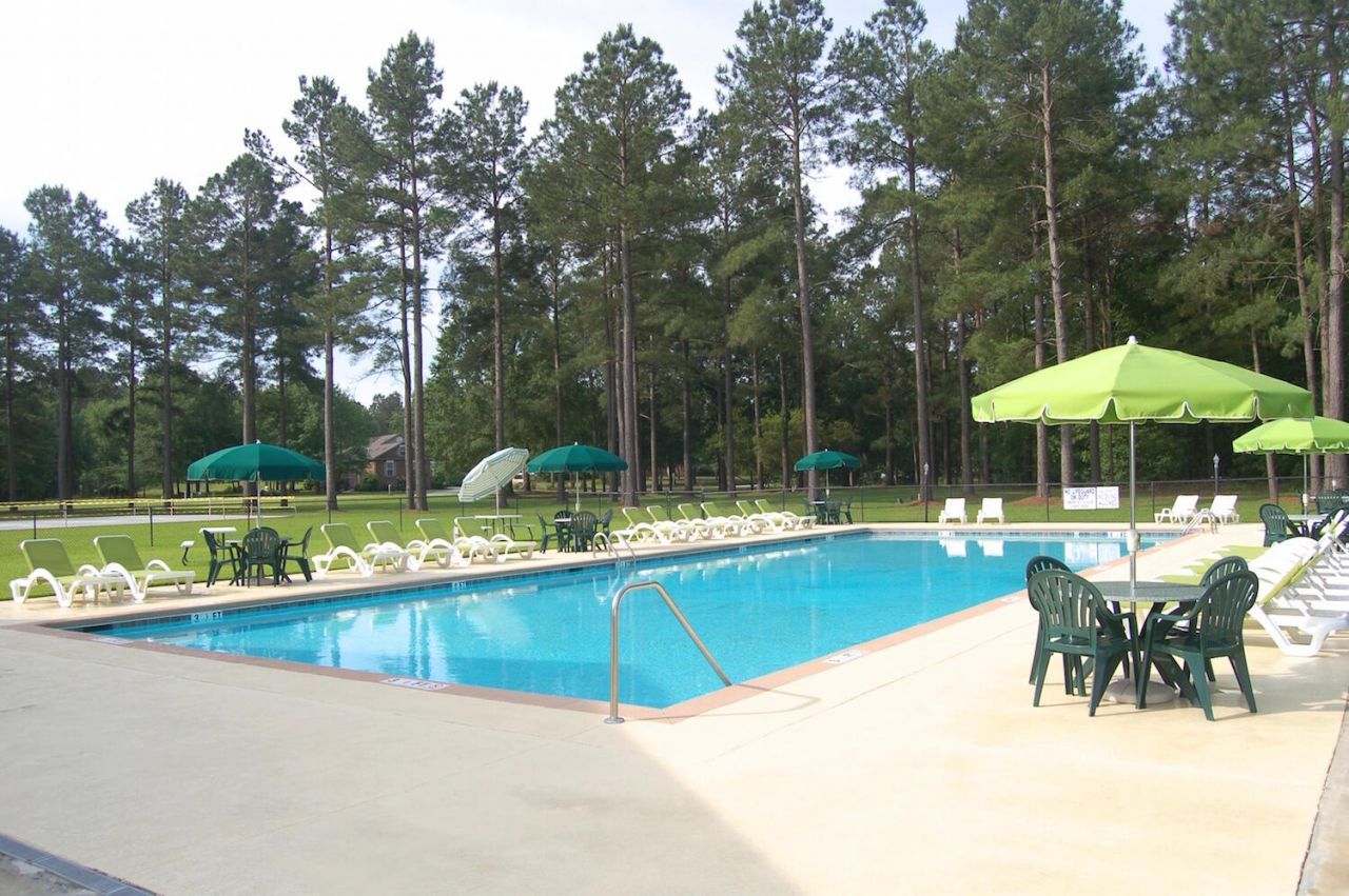 42 North Lake Circle Photo 4